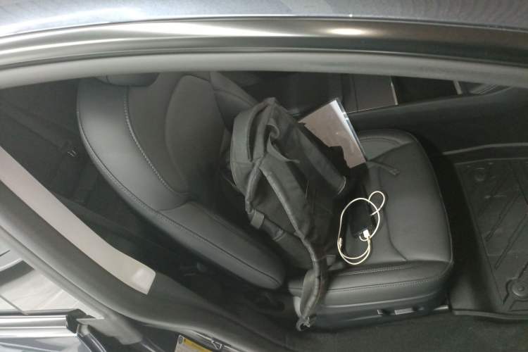 Used Tesla Model 3 2023 Rear-Wheel-Drive Version