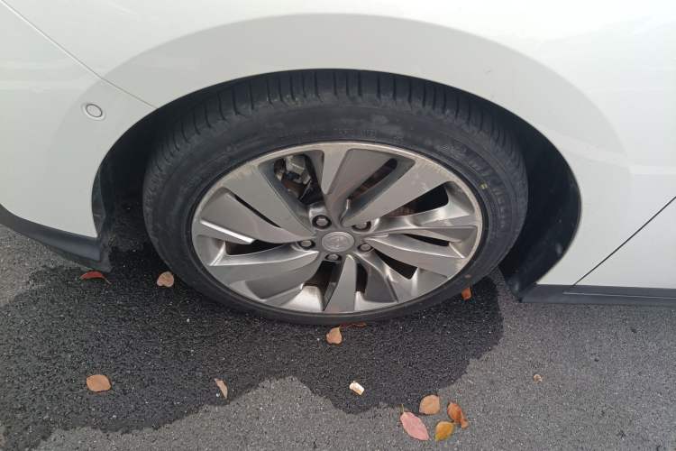 Used Buick Velite 6 2020 Plug-in Hybrid Connected Smart Model
