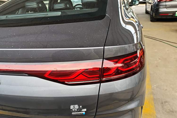 Used BYD Qin L 2025 DM-i Smart Drive 120KM Superior Model