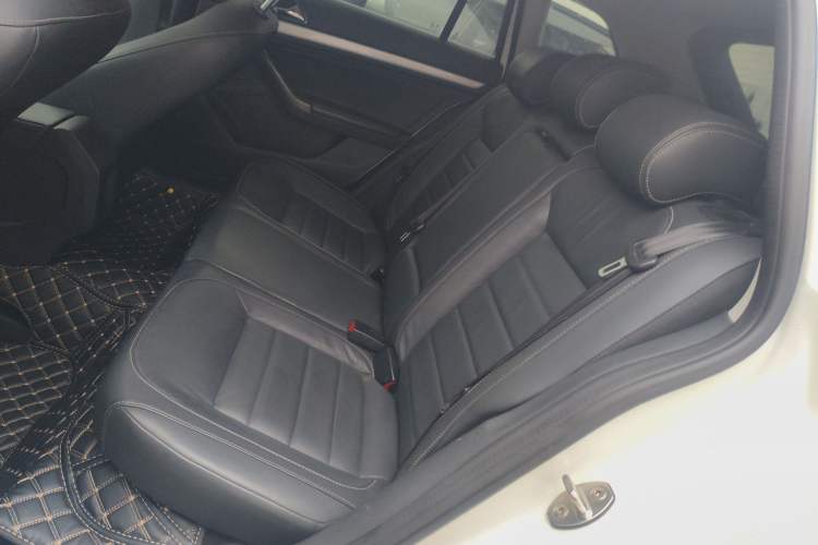 Used Volkswagen Gran Lavida 2017 180TSI DSG Comfort Edition
