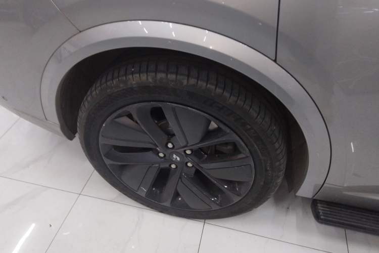 Used Li Auto L9 2022 Max model
