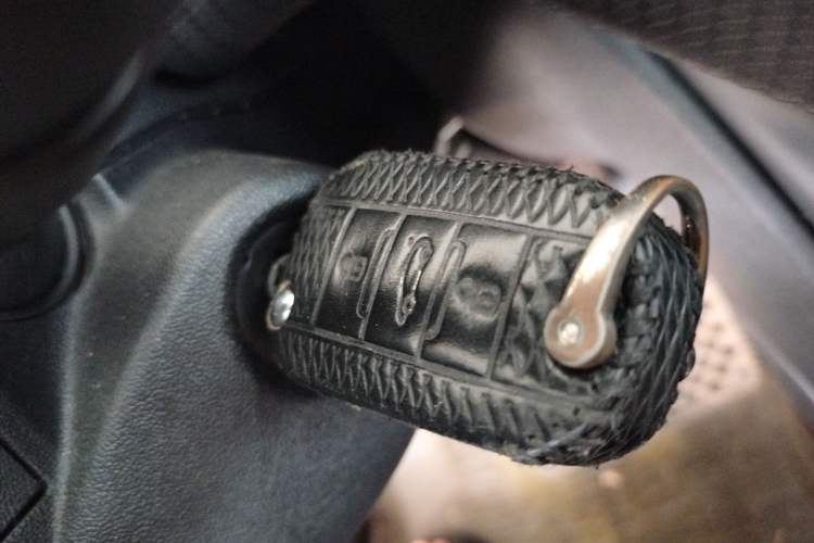 Used Peugeot 2008 2014 1.6L Manual Fashion Edition
