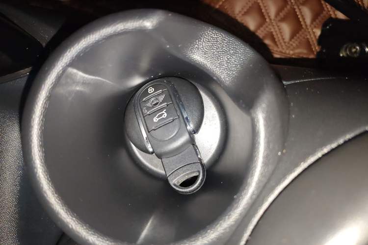 Used  MINI 2023 Revised 1.5T COOPER CABRIO Artist
