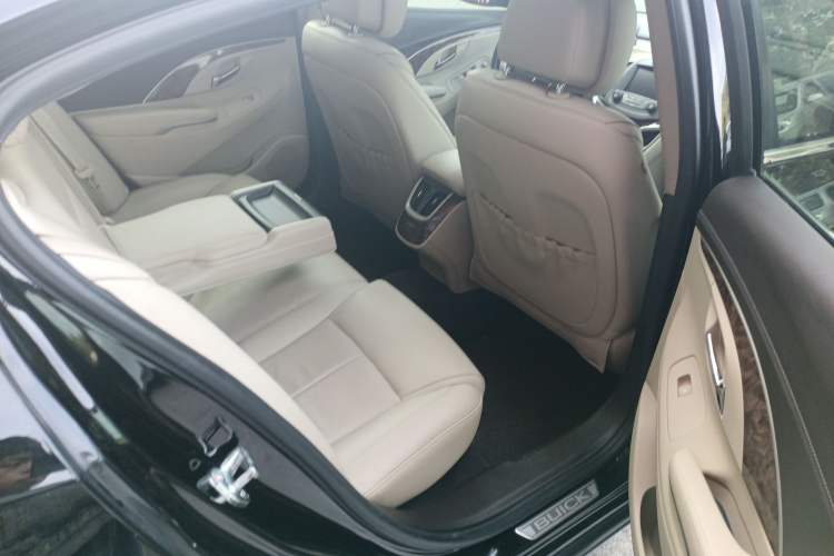 Used Buick LaCrosse 2013 2.4L SIDI Leading Comfort Version
