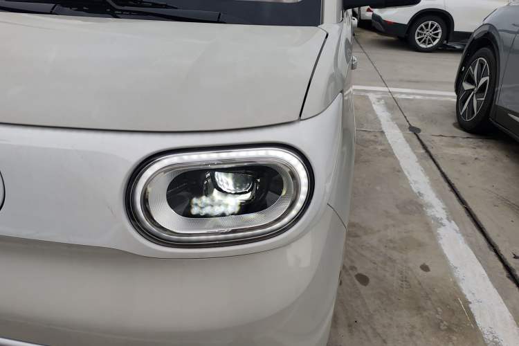 Used Wuling Hongguang MINIEV 2024 3rd Generation 215km Youth Edition
