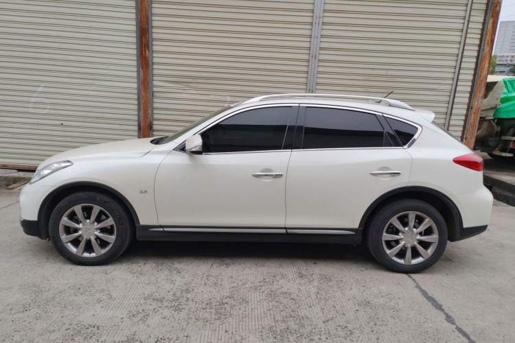 Used Infiniti QX50 2015 2.5L Enjoyment Edition

