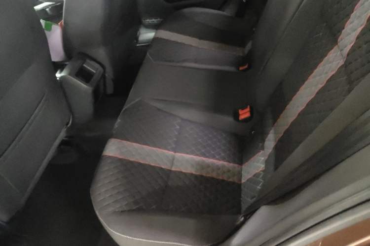 Used Volkswagen Lamando 2019 230TSI DSG Fashion Edition China V Standard
