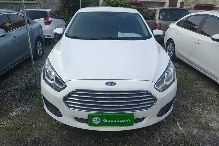 Used Ford Escort 2019 Revised 1.5L Automatic ZhiXiang Version (Tire Pressure Monitoring) China VI Standard
