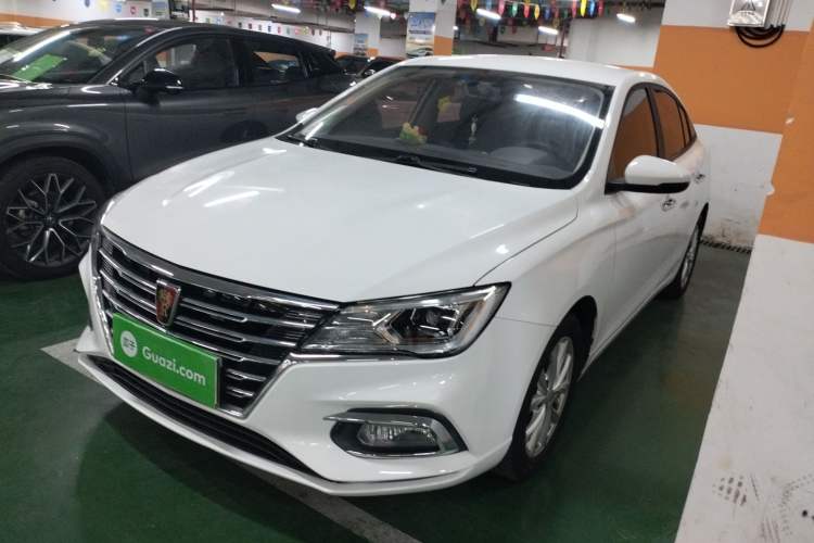 Used Roewe i5 2020 1.5L Manual 4G Connect Luxury Edition
