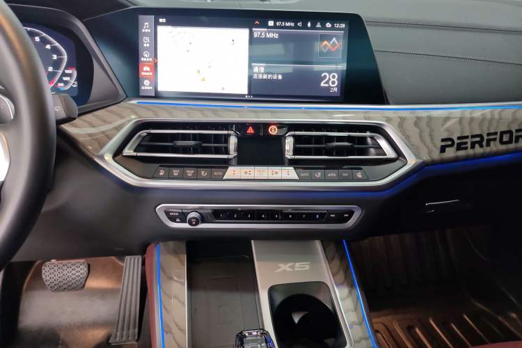 Used BMW X5 2022 Restyled xDrive 40Li M Sport Package