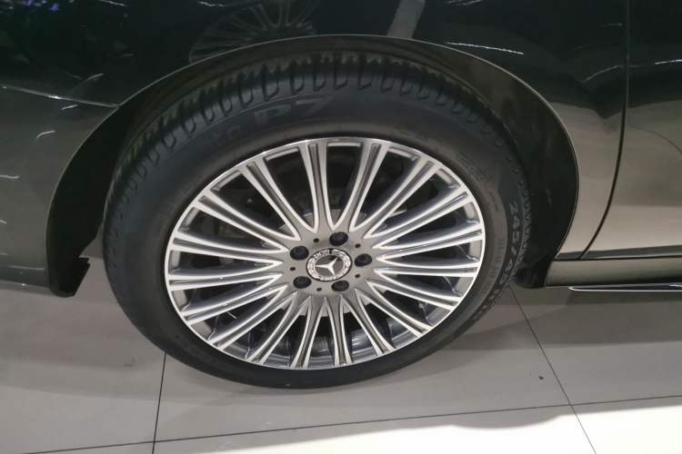 Used Mercedes-Benz E-Class 2020 E 300 L Sport Luxury Edition