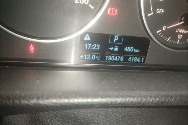 Used BMW 3 Series 2017 318i Fashion Model
