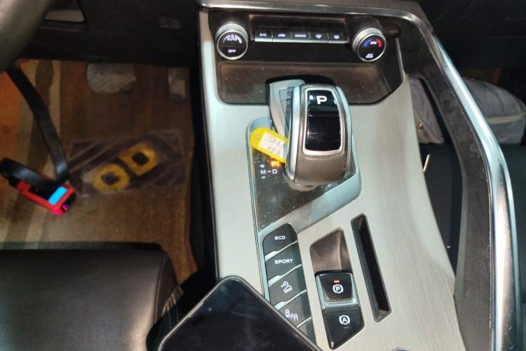 Used Geely Auto Coolray 2019 260T DCT Knight China V Standard