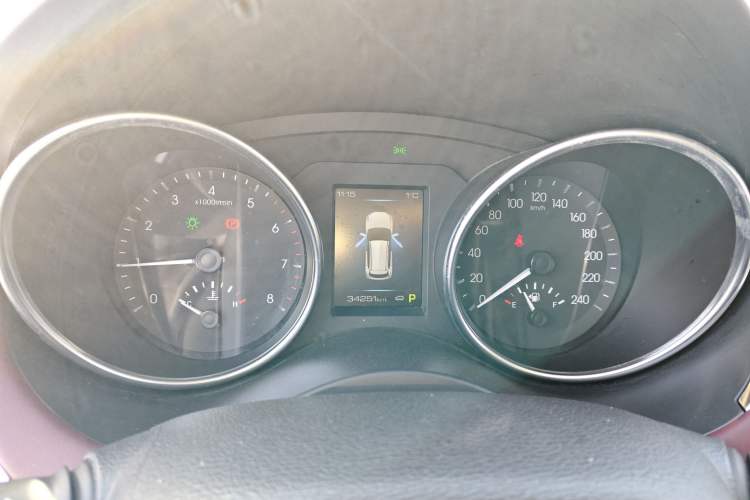 Used Haval H6 Coupe 2018 Red-Label 1.5T Automatic Two-Wheel Drive Luxury Model
