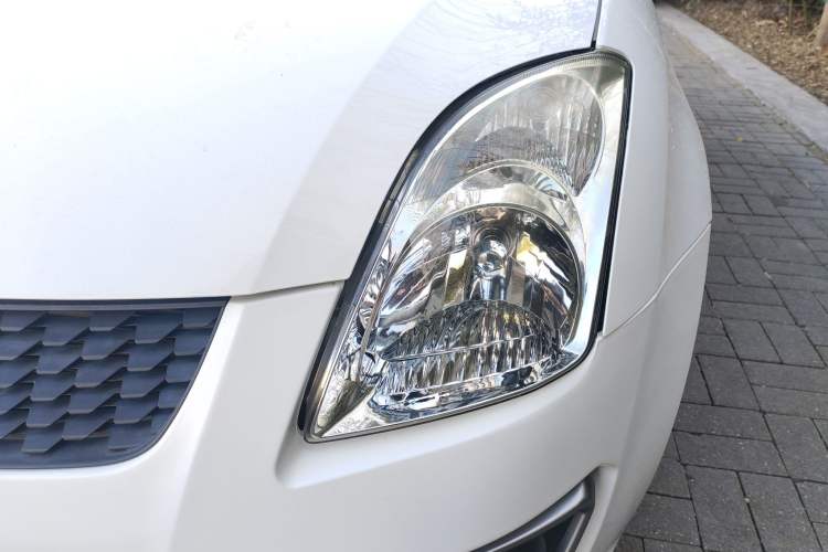 Used Suzuki Swift 2014 1.3L Manual Standard Edition
