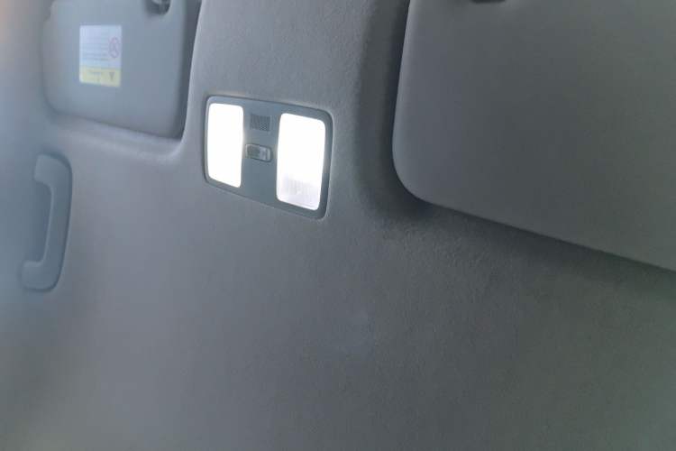 Used Hyundai Celesta 2020 1.6L Automatic GL Enjoyable Edition