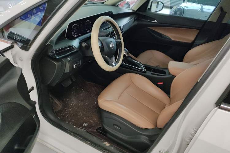 Used Buick GL6 2021 323T Mild Hybrid Connect Luxury Model
