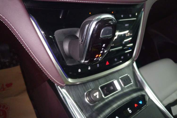 Used Buick GL8 2022 Avenir Aivia Six-Seat Deluxe Edition
