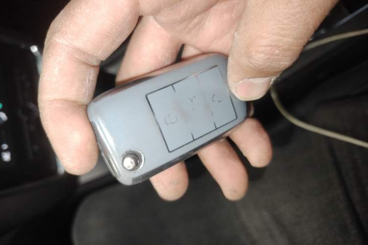 Used Roewe i6 2020 PLUS 1.6L CVT 4G Connected Glory Flagship Edition
