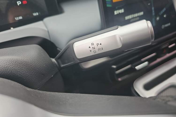 Used AION Y 2022 Plus 70 Smart Edition