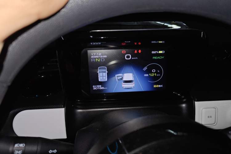 Used Wuling Hongguang MINIEV 2022 GAMEBOY 200km Gaming Edition with Lithium Iron Phosphate
