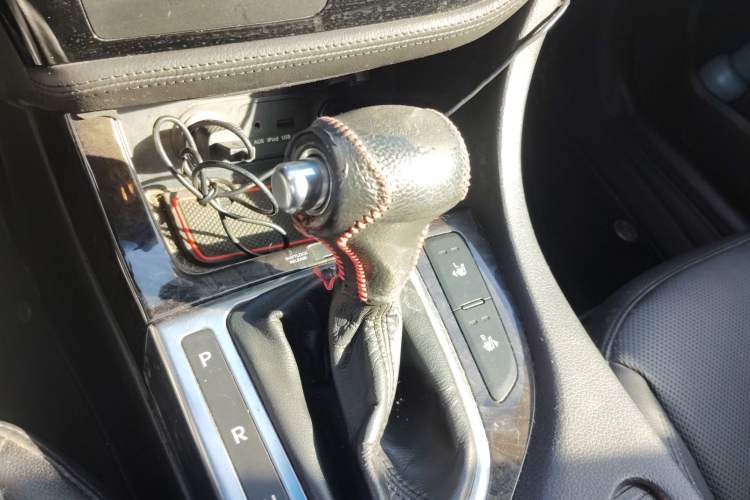 Used Kia K5 2015 2.0L Automatic LUX
