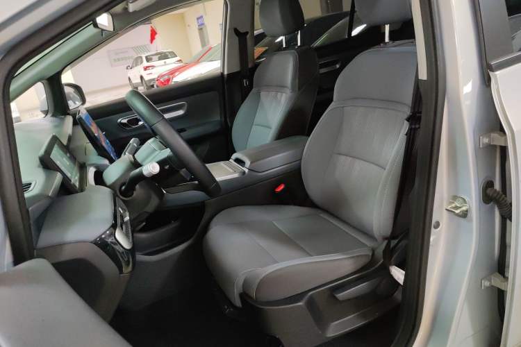 Used AION Y 2025 Plus 510 Smart Edition
