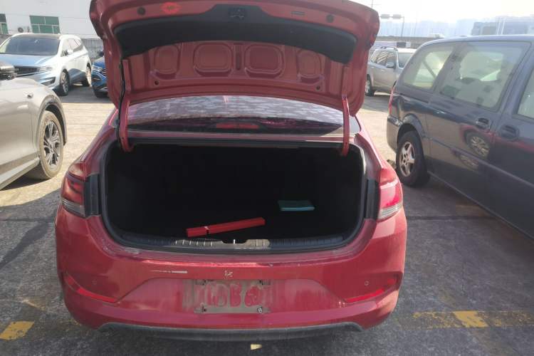 Used Hyundai Celesta 2018 1.6L Automatic GL Enjoyment Edition China VI compliant
