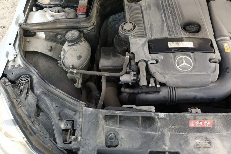 Used Mercedes-Benz C-Class 2013 C 260 CGI Fashion Model
