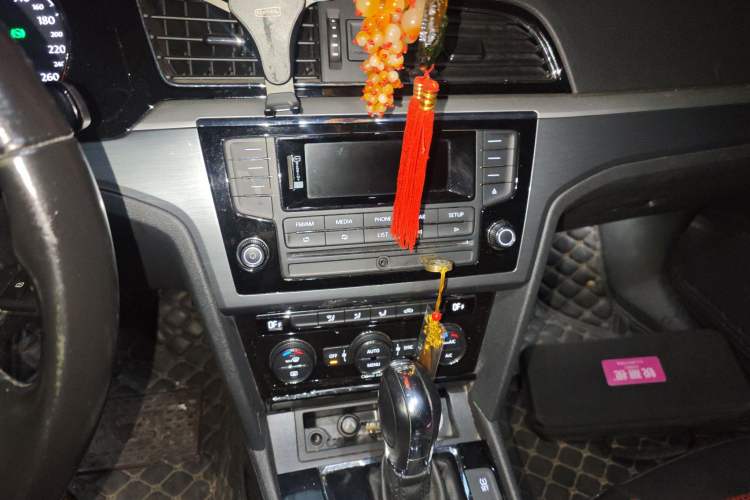 Used Volkswagen Lamando 2015 280TSI DSG Comfort Edition