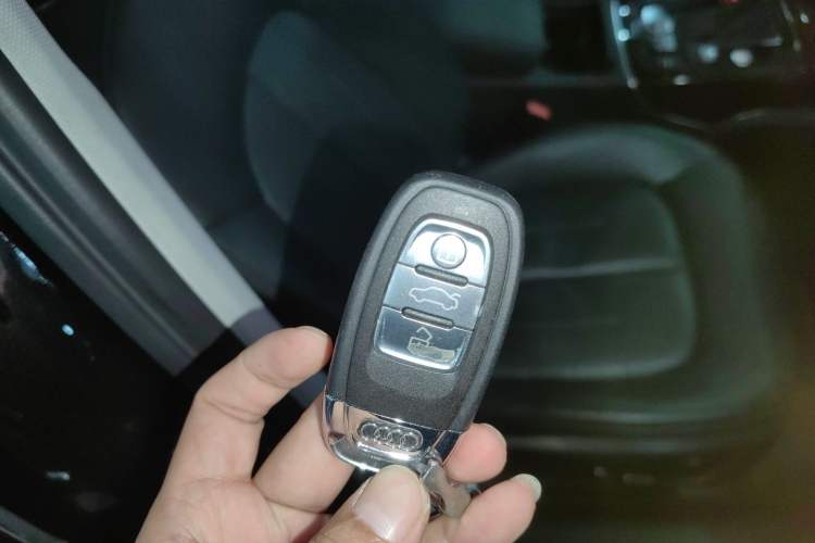 Used Audi A6L 2017 30 FSI Comfort Model
