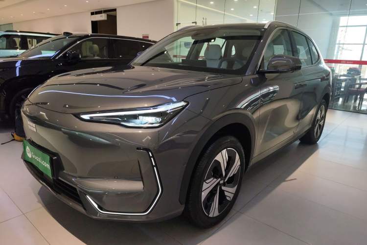 Used Geely Galaxy E5