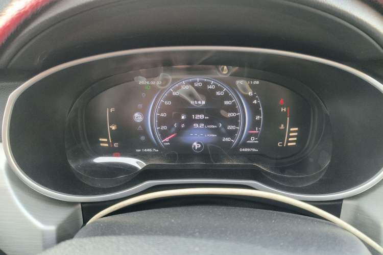 Used Geely Auto Emgrand X7 Sport 2018 1.8TD Automatic Two-Wheel Drive Smart Connect 4G Internet Edition
