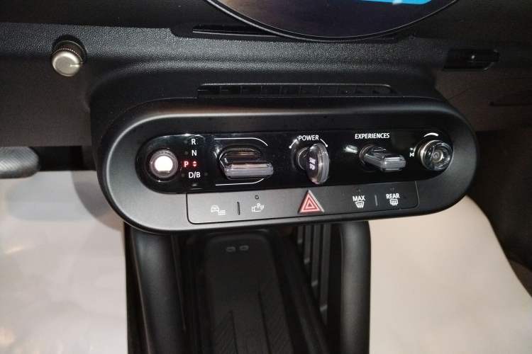 Used  Electric MINI COOPER 2024 456km COOPER E Classic Edition
