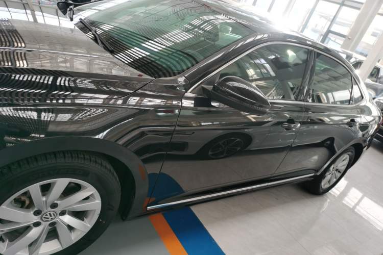 Used Volkswagen Passat 2019 280TSI Business Edition China VI

