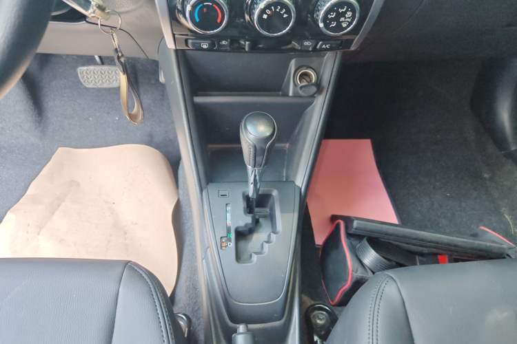 Used Toyota YARiS L 2016 Revised 1.5E CVT Charming Edition
