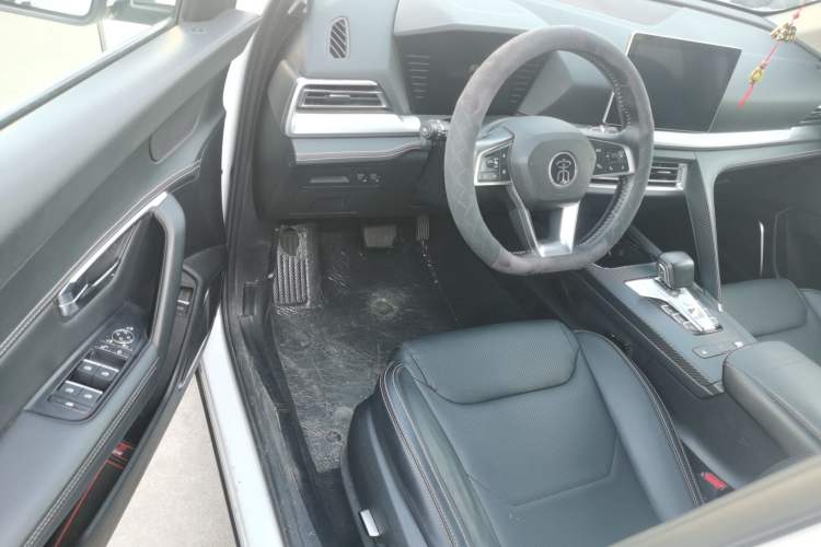 Used BYD Song Pro 2019 1.5T Automatic Prestige Model
