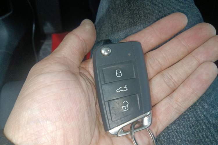 Used Volkswagen Magotan 2025 Zhongxiang Version 280TSI DSG Comfort Edition