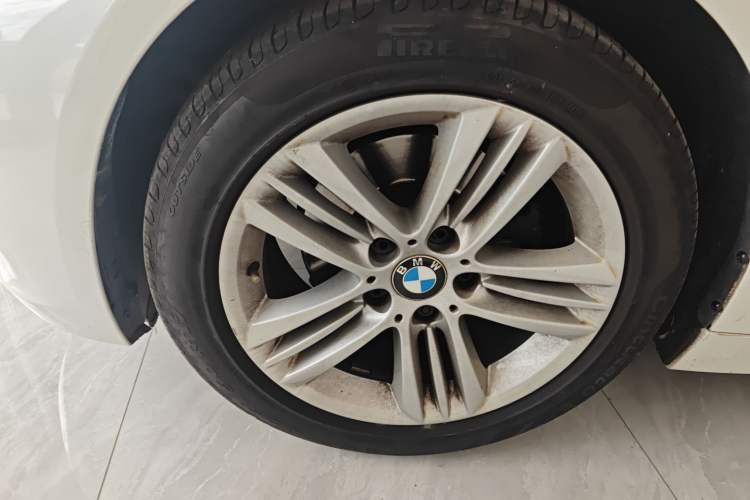 Used BMW 3 Series 2017 320Li Fashion Model
