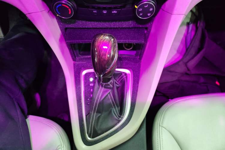 Used Buick GT 2015 15N Automatic Elite Version