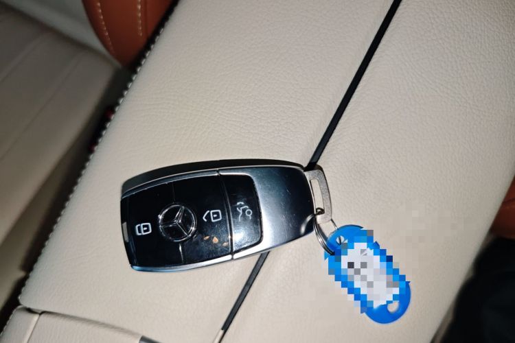 Used Mercedes-Benz E-Class 2023 E 260 L
