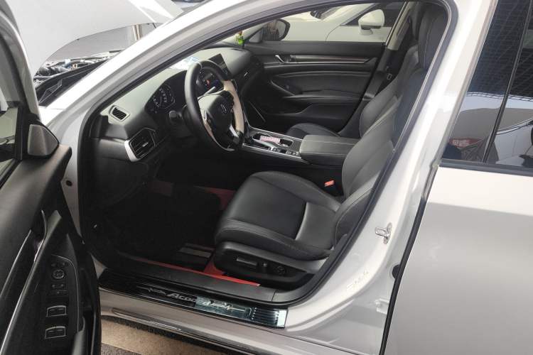 Used Honda Accord 2022 260TURBO Phantom Night · Prestige Edition
