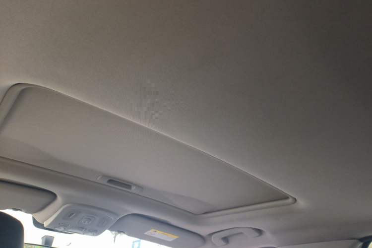 Used Citroen C4L 2015 1.8L Automatic Luxury Edition