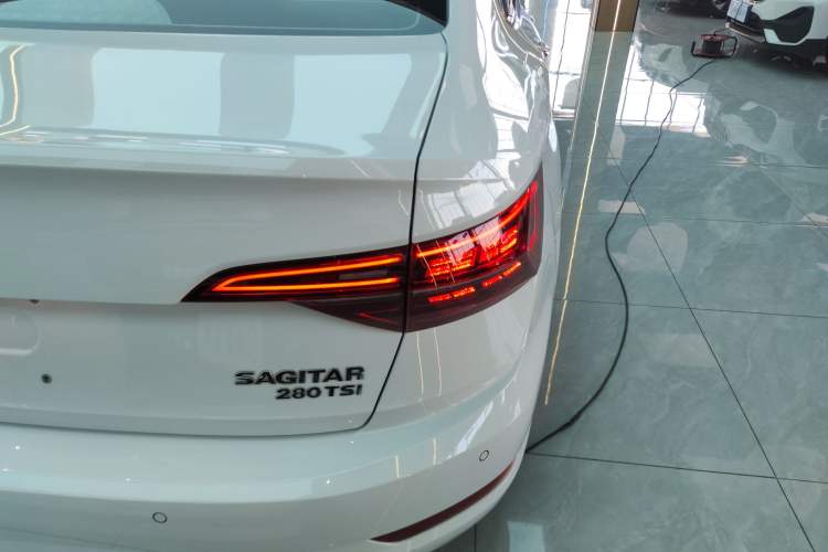 Used Volkswagen Sagitar 2022 280TSI DSG Flyover Edition