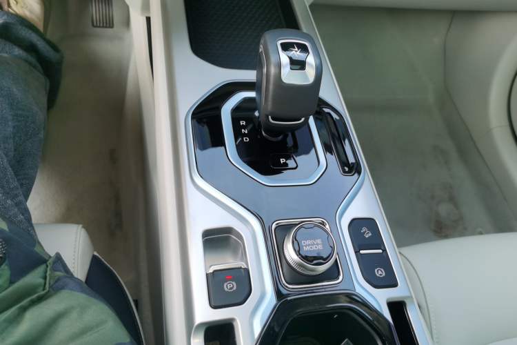 Used Geely Auto icon 2025 Linglong 1.5TD Ruyi Edition
