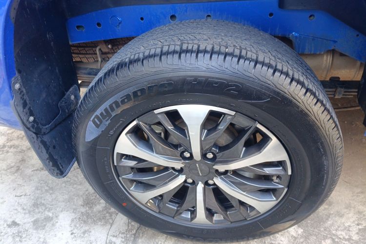 Used SAIC MAXUS T70 2021 2.0T Diesel Automatic 4x4 Elite Version with Long Bed and High Ground Clearance
