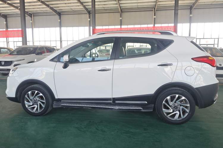 Used  Refine S3 2016 1.5L CVT Luxury Smart Version