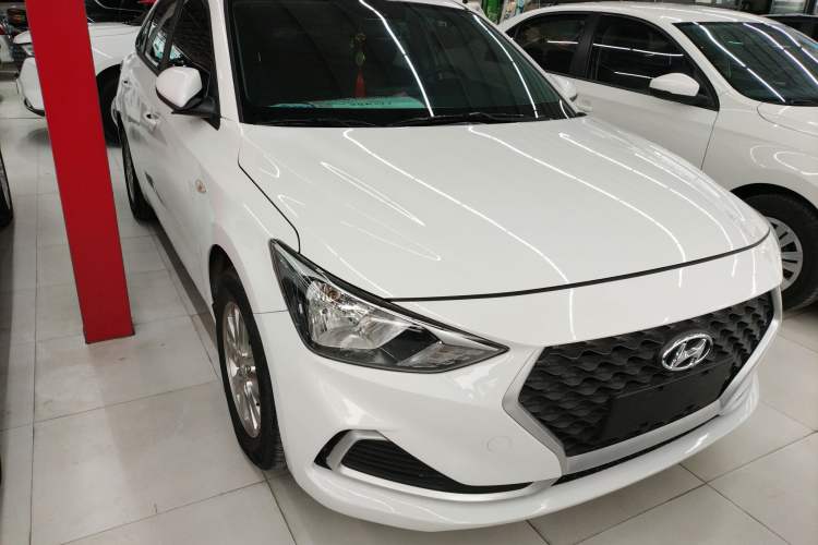 Used Hyundai Celesta 2020 1.6L Automatic GL Enjoyable Edition