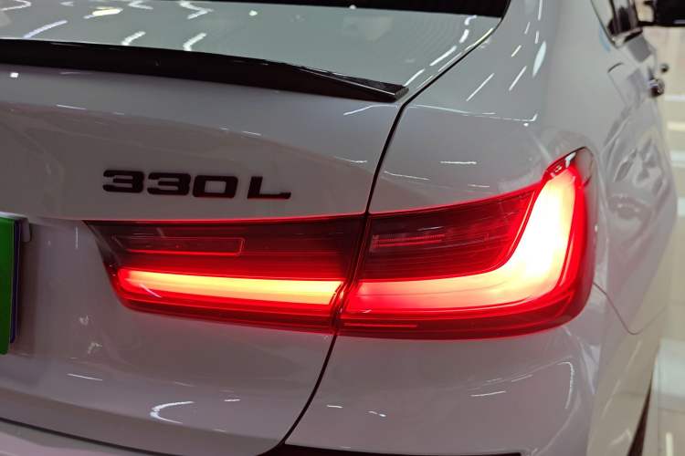 Used BMW 3 Series 2022 330Li xDrive M Sport Night Edition Package
