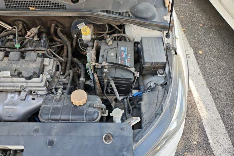 Used Baojun 310W 2017 1.5L Manual Fashion Model China V